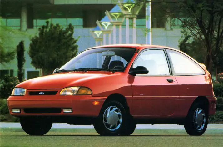 Ford Aspire (1994-1997) – Boîte à fusibles