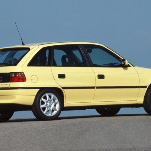 Opel Astra F (1991-2002) – boîte à fusibles