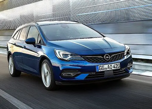 Opel Astra K (2020-2021) – boîte à fusibles