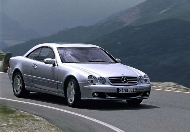 Mercedes-Benz CL C215 (1998-2005) – Boîte à fusibles