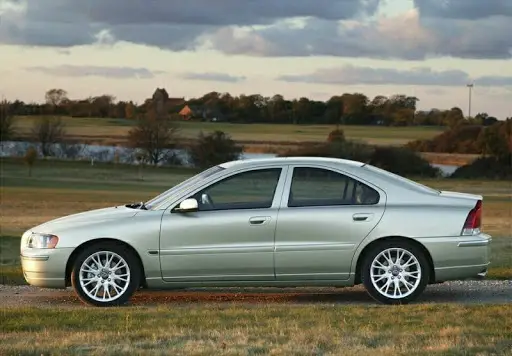 Volvo S60 (2004) – boîte à fusibles