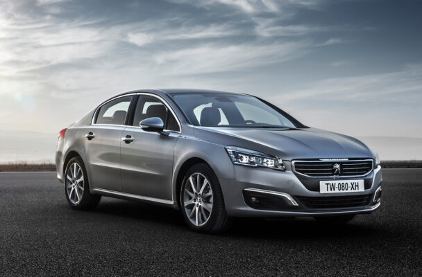 Peugeot 508 (2010-2016) – Boîte à fusibles