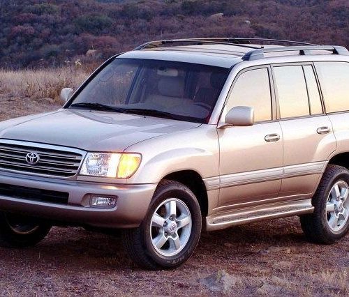 Toyota Land Cruiser 100 (1998-2007) – boîte à fusibles