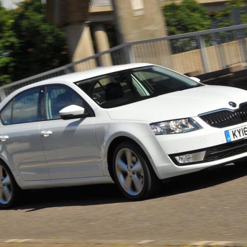 Skoda Octavia (2016) – boîte à fusibles