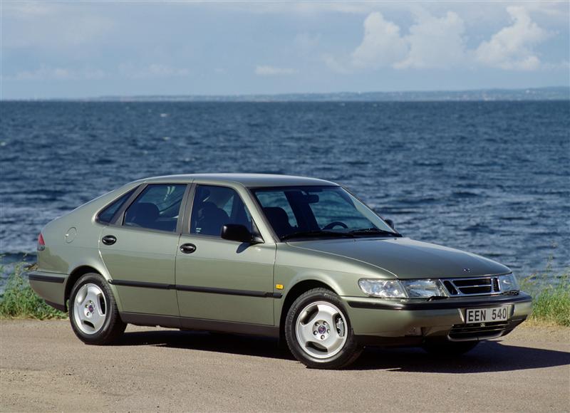 Saab 9-3 (1998-2002) – boîte à fusibles
