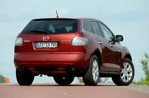 Mazda CX-7 (2010) – Boîte à fusibles