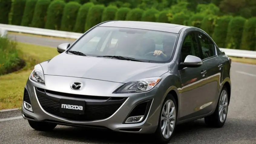 Mazda 3 (2011) – boîte à fusibles
