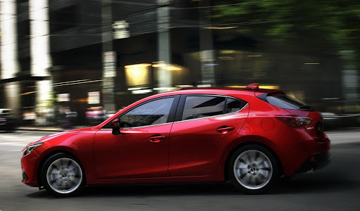 Mazda 3 (2012-2013) – Boîte à fusibles