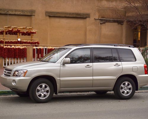 Toyota Highlander XU20 (2000-2003) – boîte à fusibles