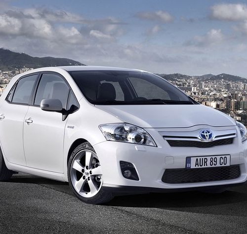 Toyota Auris Hybrid (2011-2012) – boîte à fusibles