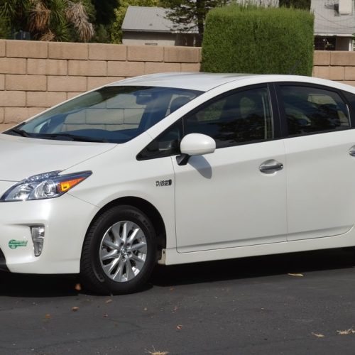 Toyota Prius Plug-in Hybrid (2013) – boîte à fusibles