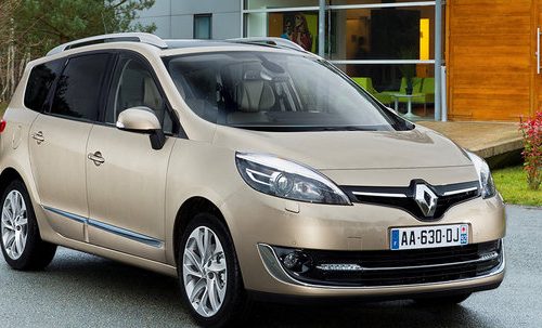 Renault Scenic (2015-2016) – boîte à fusibles