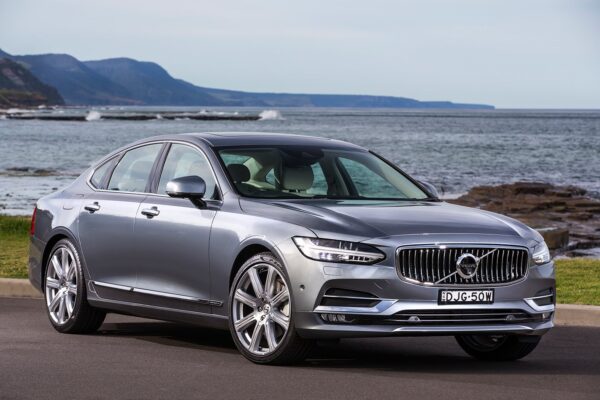 Volvo S90 (2016-2017) – boîte à fusibles