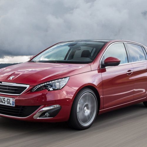 Peugeot 308 (2013-2015) – Boîte à fusibles