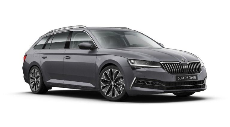 Skoda Superb (2022) - skrzynka bezpieczników