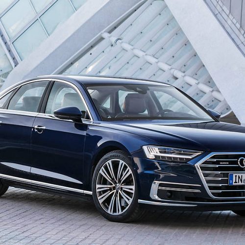 Audi A8 D5 (2018-2020) – boîte à fusibles