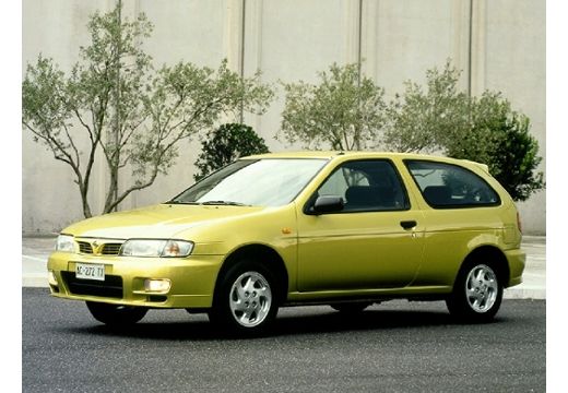 Nissan Almera N15 (1995-2000) – boîte à fusibles