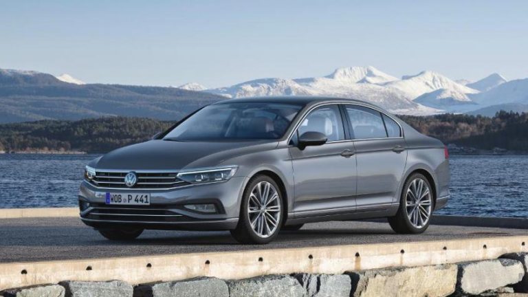 Volkswagen Passat B8 (2015-2021) - Boîte à Fusibles - Schéma Fusible