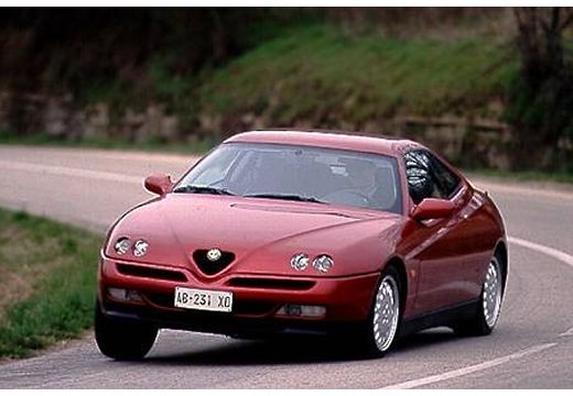Alfa Romeo GTV (1995-2005) – boîte à fusibles