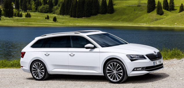 Skoda Superb (2015-2019) – Boîte à fusibles