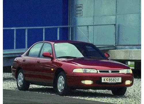 Mazda 626 (1991-1997) – Boîte à fusibles