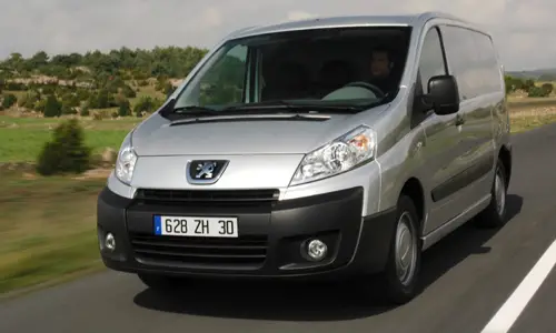 Peugeot Expert (2005-2006) – Boîte à fusibles