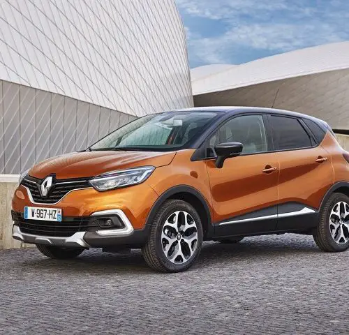 Renault Captur I (2018-2019) – Boîte à fusibles